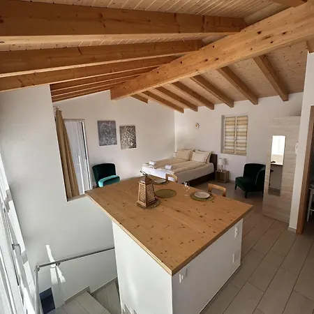 Bright Studio, Just Steps To The Ascona