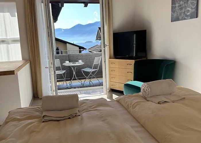 Apartamento Bright Studio, Just Steps To The